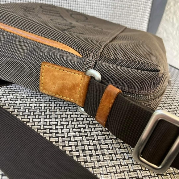 Louis Vuitton  Citaden in Damier Geant Canvas - Picture 6 of 16